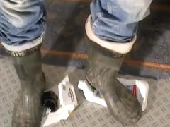 nlboots - balzer rubber boots - trampling - jeans