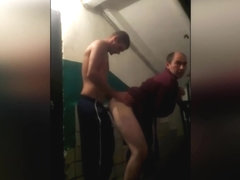 Former prisoner fucks gay Strawberry at the entrance