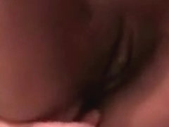 Scène de sodomie hard avec un couple libertin