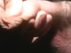 A nice cumshot after wanking