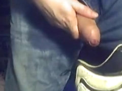 pissplay in jeans and sneakers