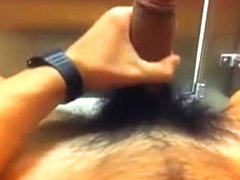 Blackey Madi_S-Airport jerk off