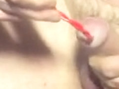 Men sounding cable red