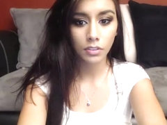 Hawt Golden-Haired Non-Professional