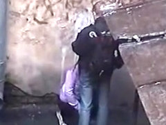 Students making oral love