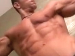 Muscle Bud Jakub Stefano