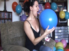 Blowing Balloons - XXXMina