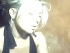 Nina, milf blond en cam