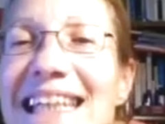 Mature shows up her dress