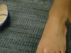 candid Beautiful Feet she know.mp4