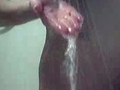 Hot showder sex