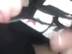 I'm avid and don't like him .do u desire me to don't like u likewise???