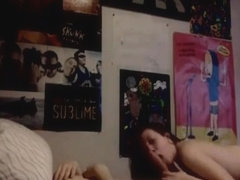Amateur couple getting high and fuck