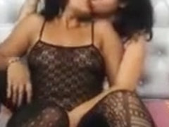 Couple of passionate Girls 2