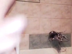 HANDJOB AND CUMSHOT 2