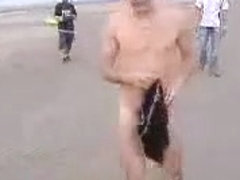 Hot Muscular Str8 Guy 2