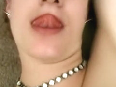 Slim slut blowjob session