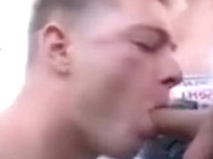 Amateur college twinks suck cocks at reality sexparty