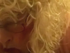 TAMMY FELLATRIX IN BACK AT THE NO TELL MOTEL