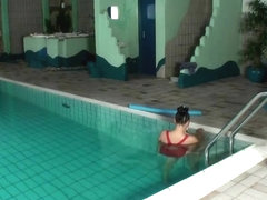 Hotelpool missbraucht Teil 1