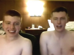 STR8 Budz Web Cam In Hotel Room