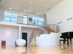 Round butt shakes during sex