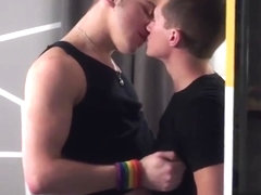 Big dick twinks anal rimming with cumshot